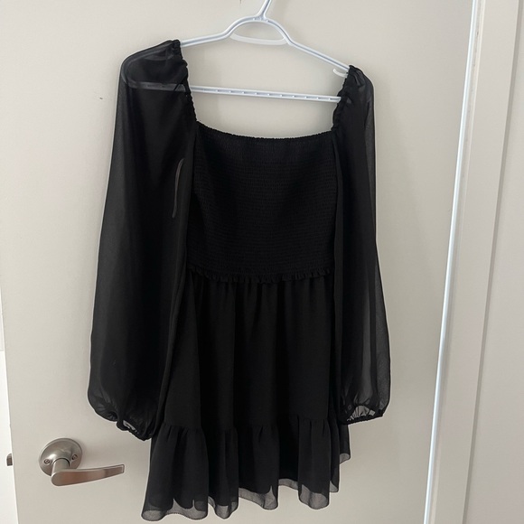 Aritzia Wilfred tempest dress - Picture 4 of 5